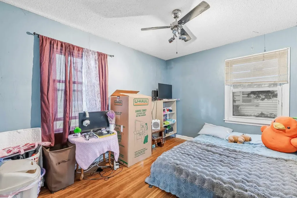 3108 W Dora Street Wichita KS 67213-1521