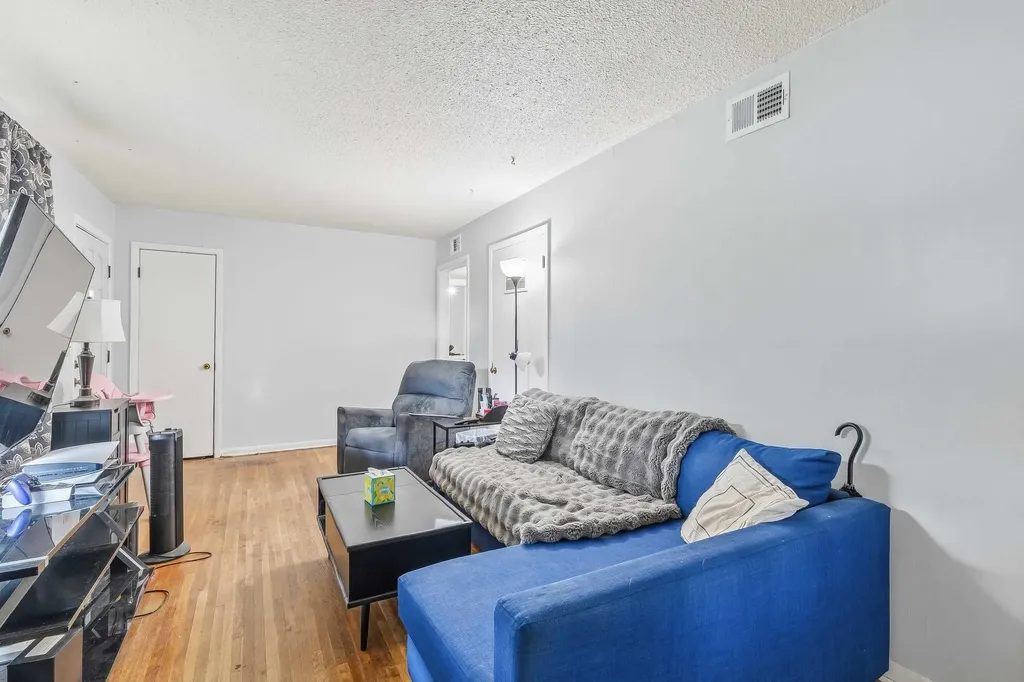 3108 W Dora Street Wichita KS 67213-1521