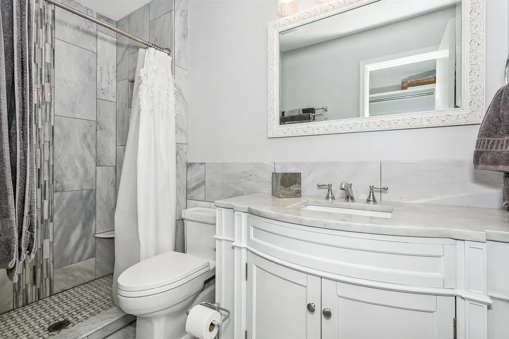 3411 E Oakland Avenue Wichita KS 67218