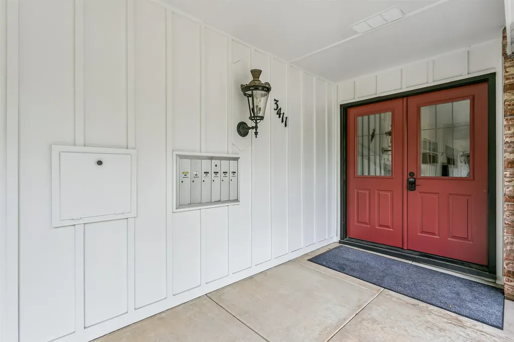 3411 E Oakland Avenue Wichita KS 67218