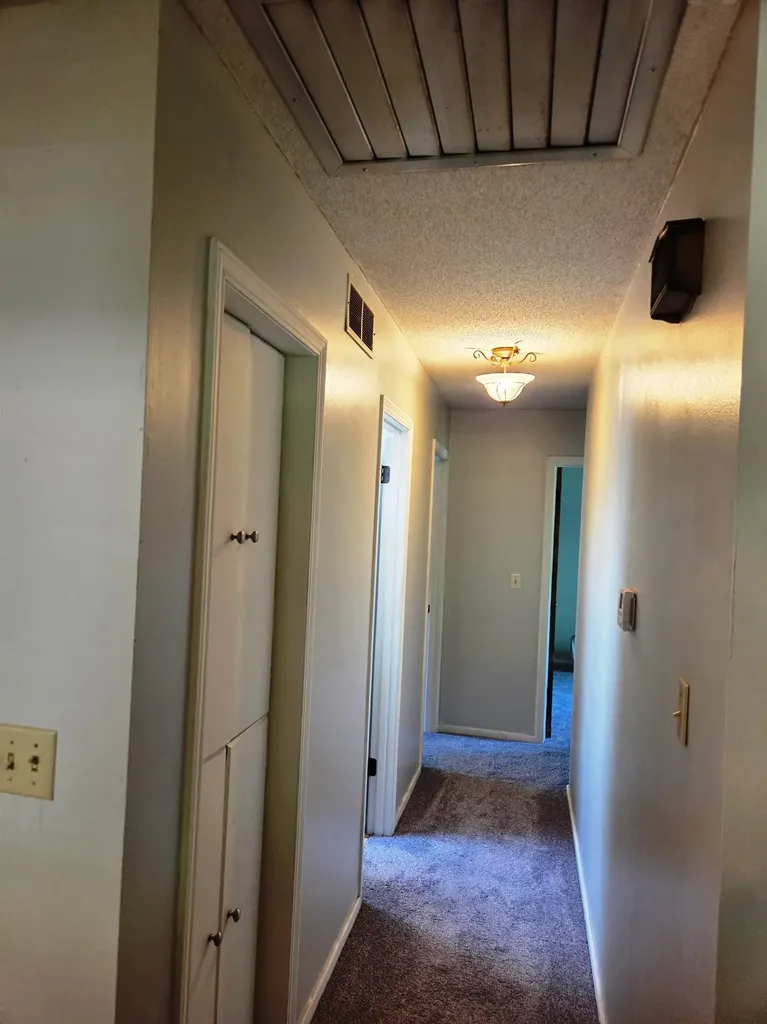 1000 Lorna Lane Newton KS 67114