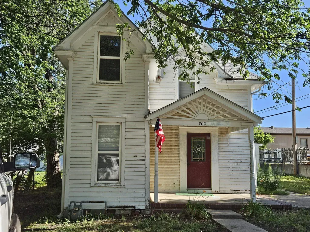 1510 Olive Winfield KS 67156