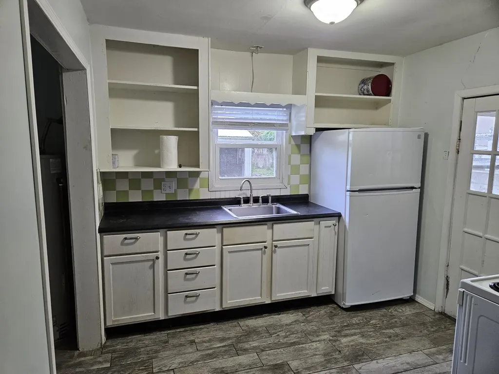 1510 Olive Winfield KS 67156