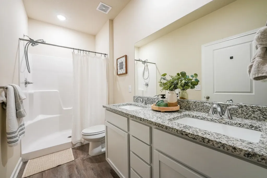 640 W Finney Avenue El Dorado KS 67042