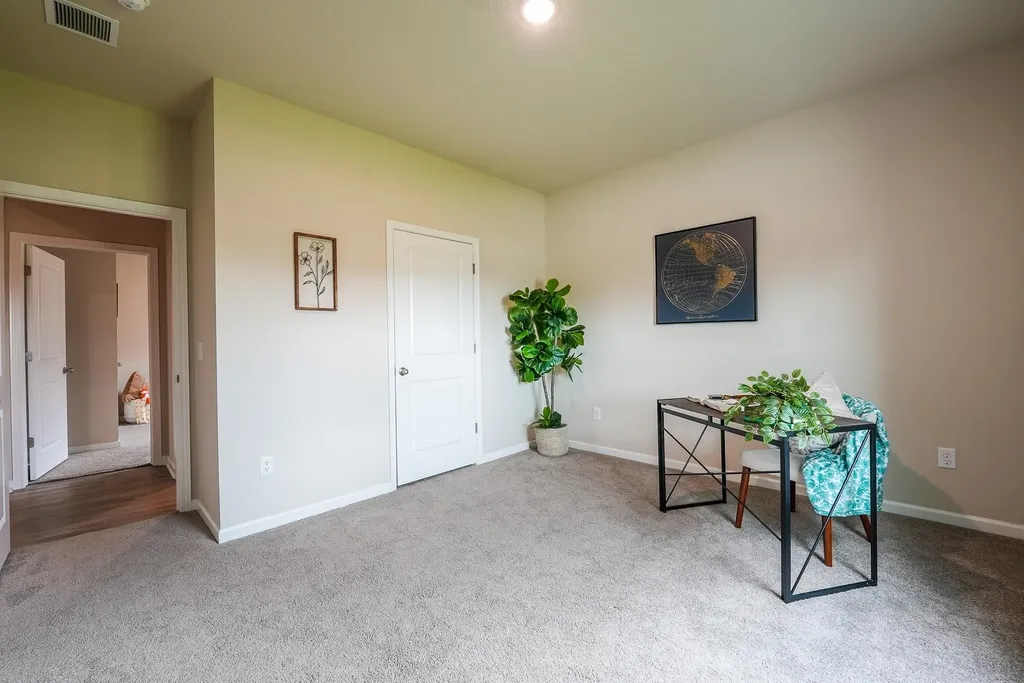 640 W Finney Avenue El Dorado KS 67042
