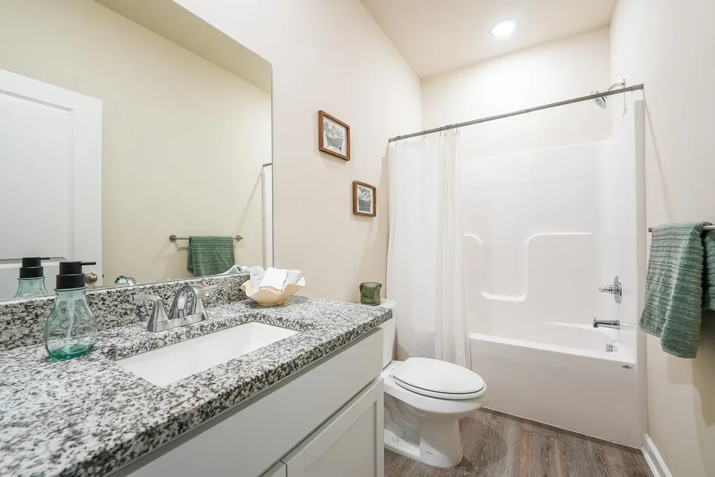 640 W Finney Avenue El Dorado KS 67042
