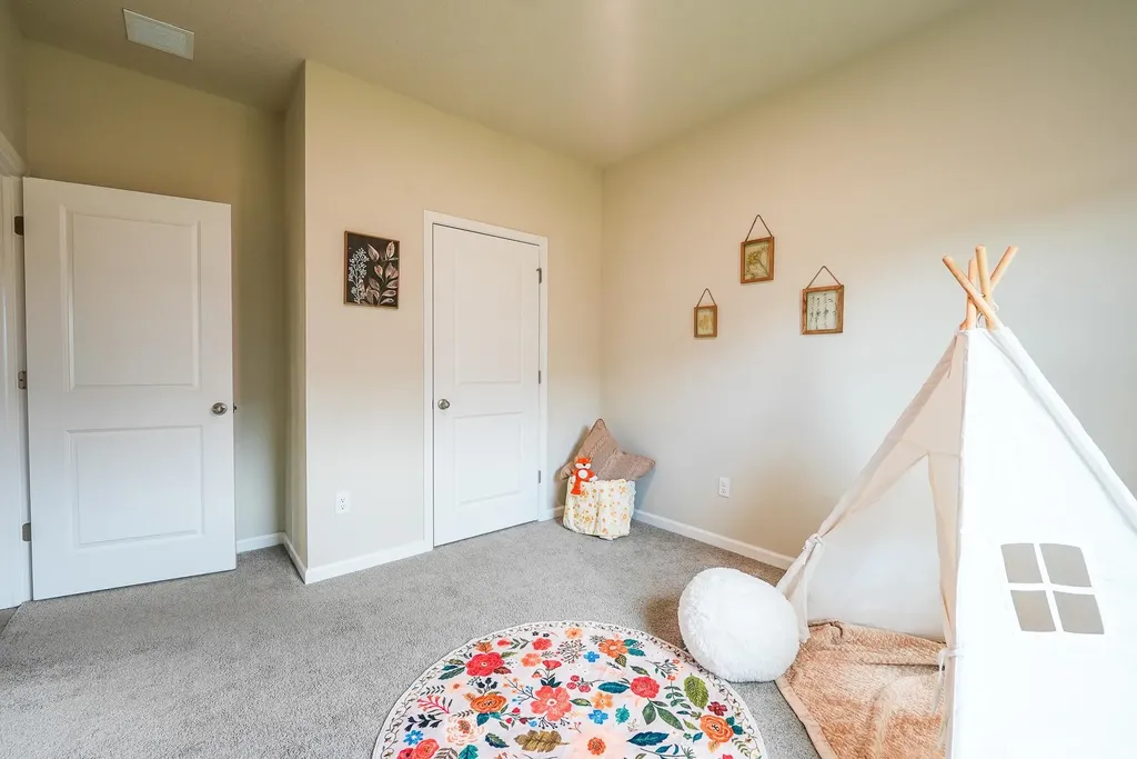 640 W Finney Avenue El Dorado KS 67042