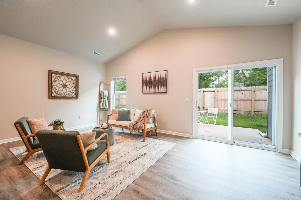 640 W Finney Avenue El Dorado KS 67042