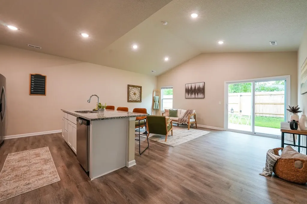 640 W Finney Avenue El Dorado KS 67042