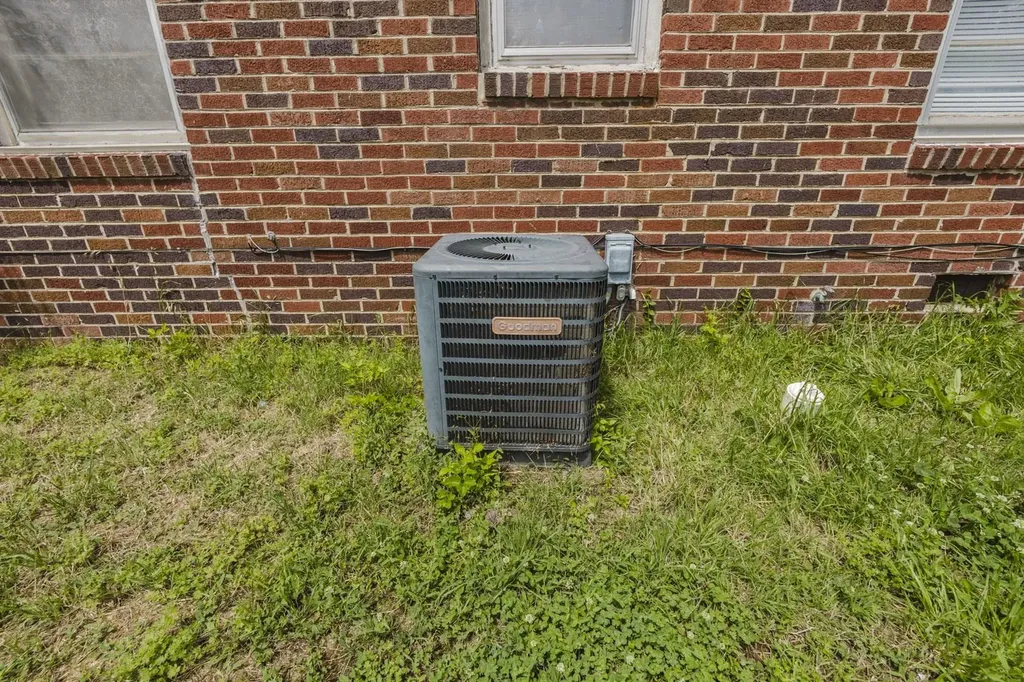 820 S Royal Road Wichita KS 67207
