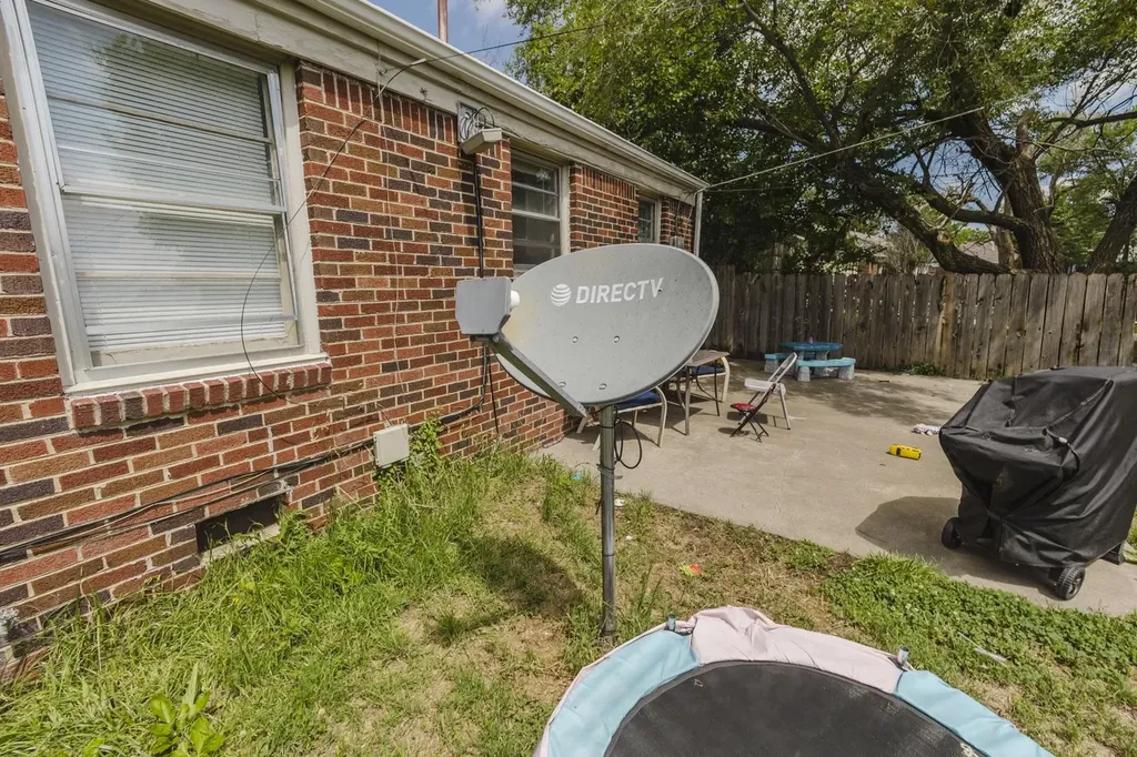 820 S Royal Road Wichita KS 67207