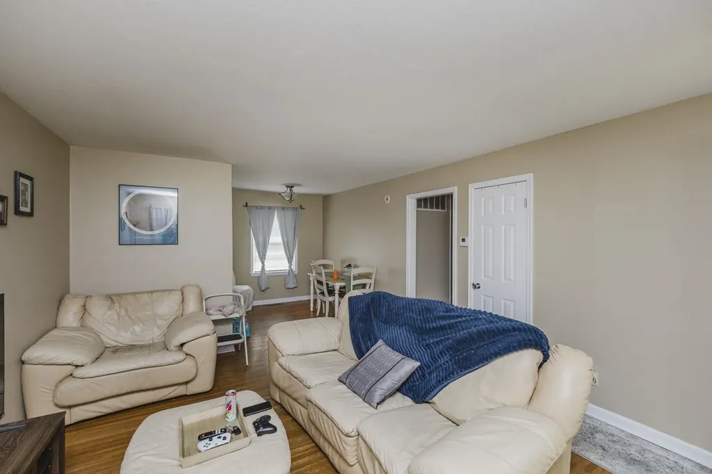 820 S Royal Road Wichita KS 67207