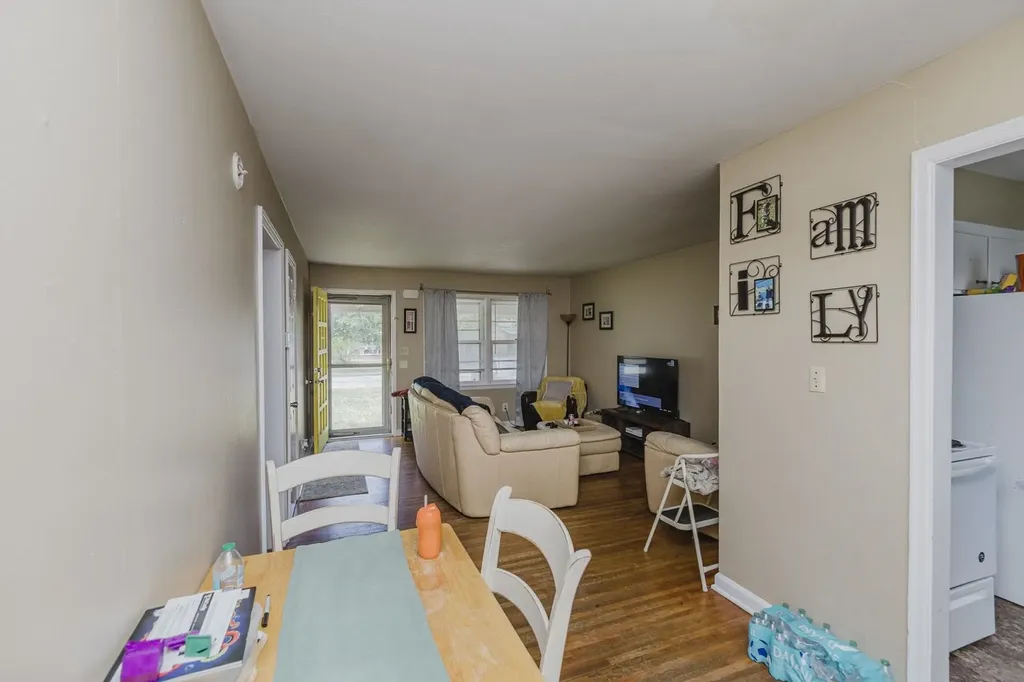 820 S Royal Road Wichita KS 67207