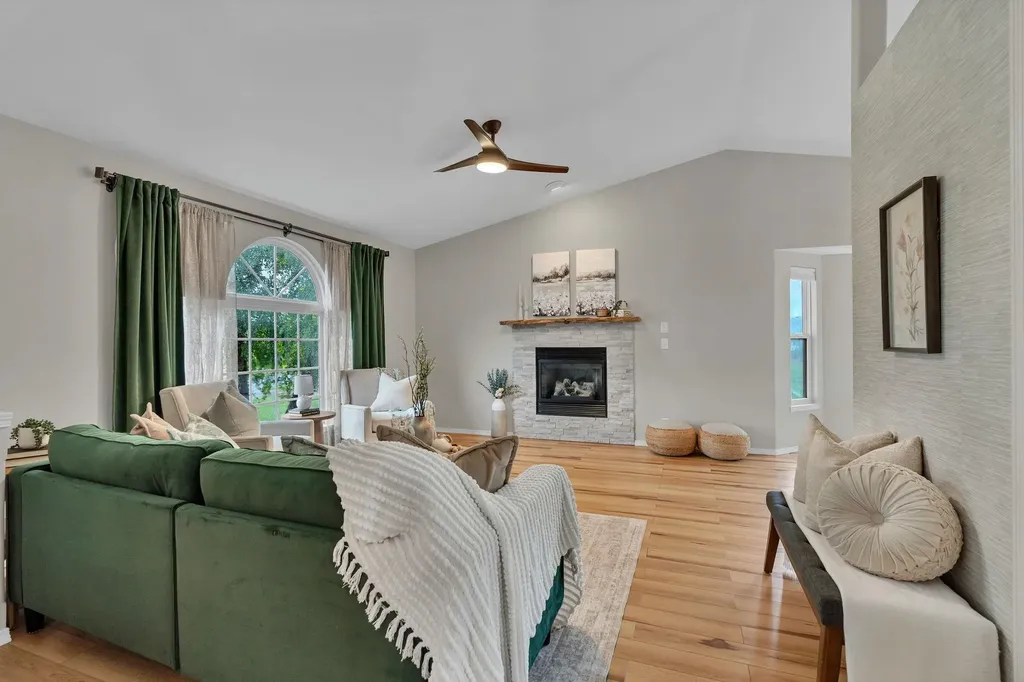 610 W Gatewood Lane Andover KS 67002