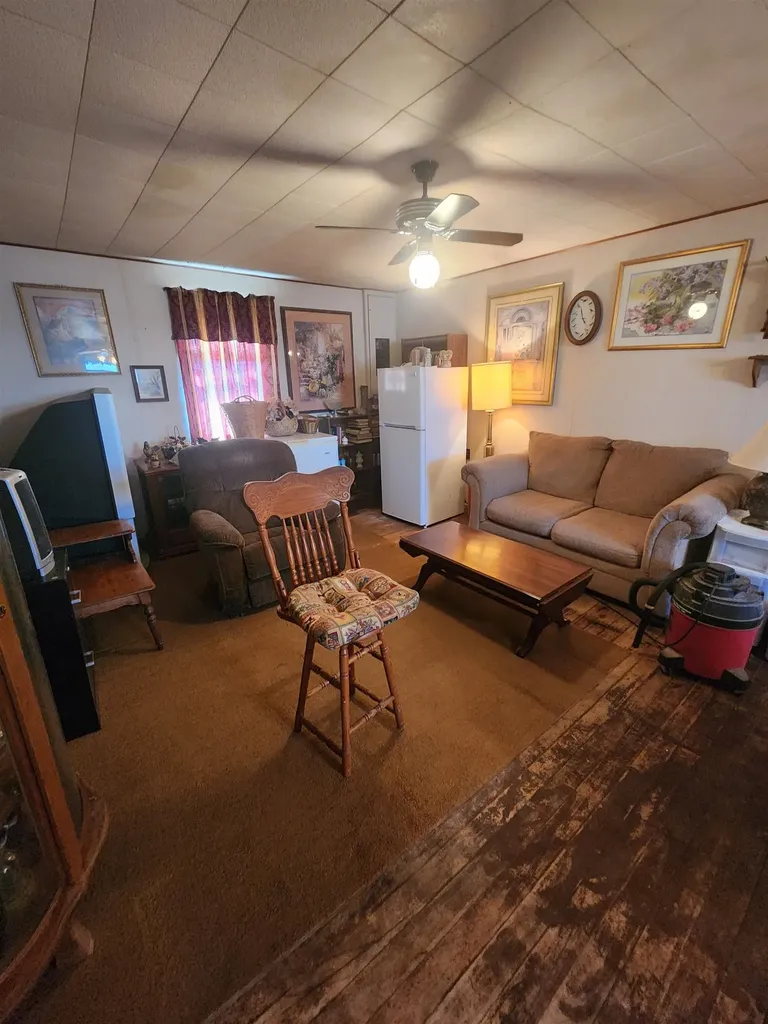 8531 N Ridge Road Valley Center KS 67147