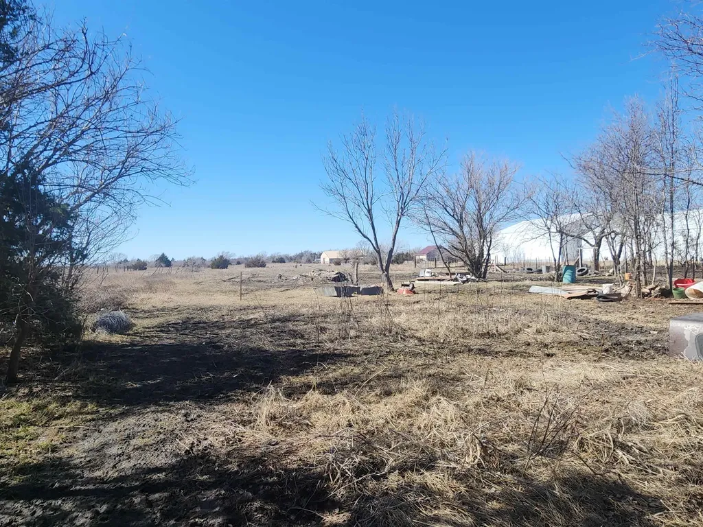 8531 N Ridge Road Valley Center KS 67147