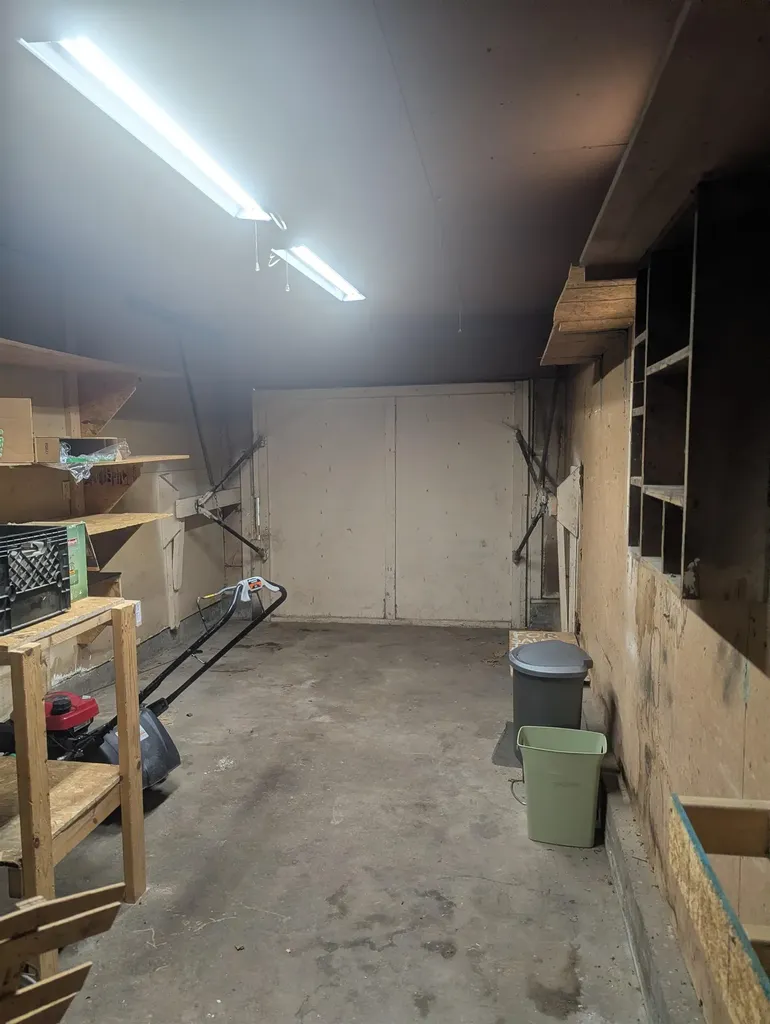 2508 S Greenwood Wichita KS 67216