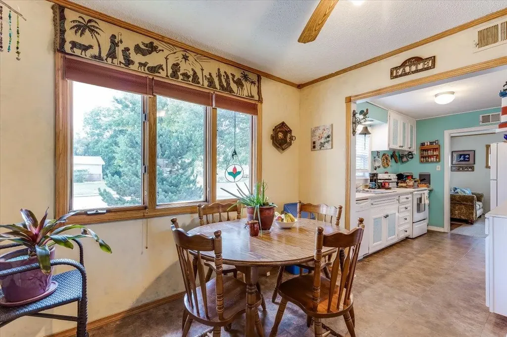 3579 S Vine Wichita KS 67217