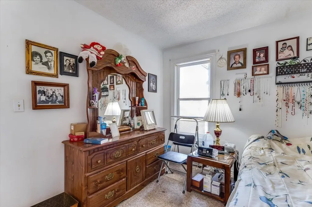 3579 S Vine Wichita KS 67217
