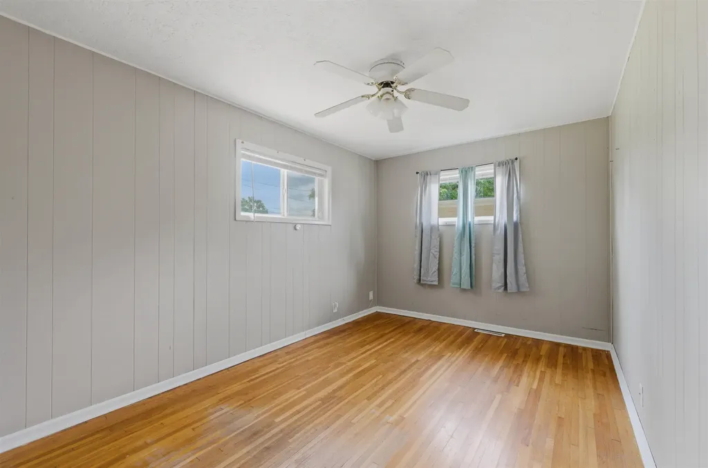 1448 N Prairie Lane Derby KS 67037