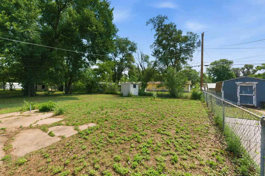 1448 N Prairie Lane Derby KS 67037