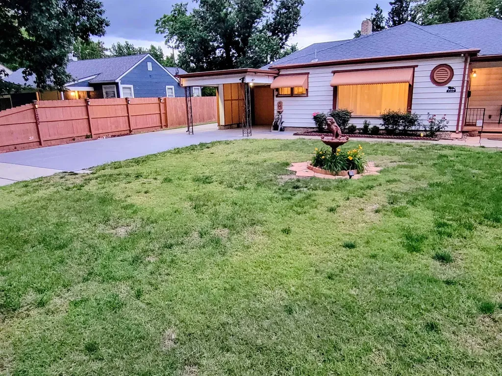 1282 S Minneapolis Wichita KS 67211