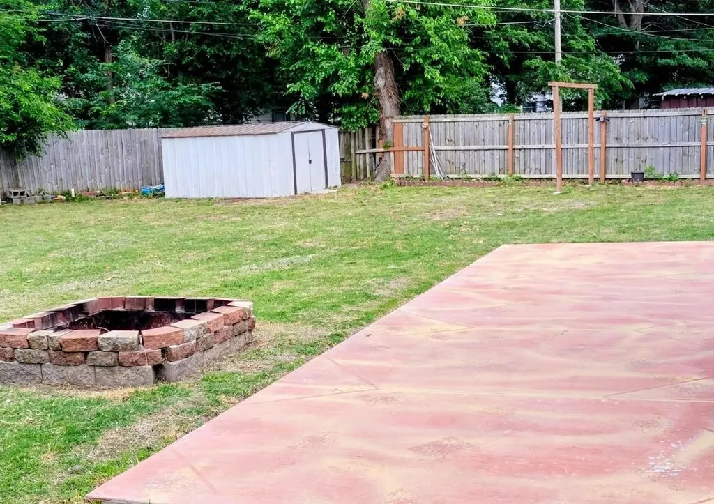 1282 S Minneapolis Wichita KS 67211