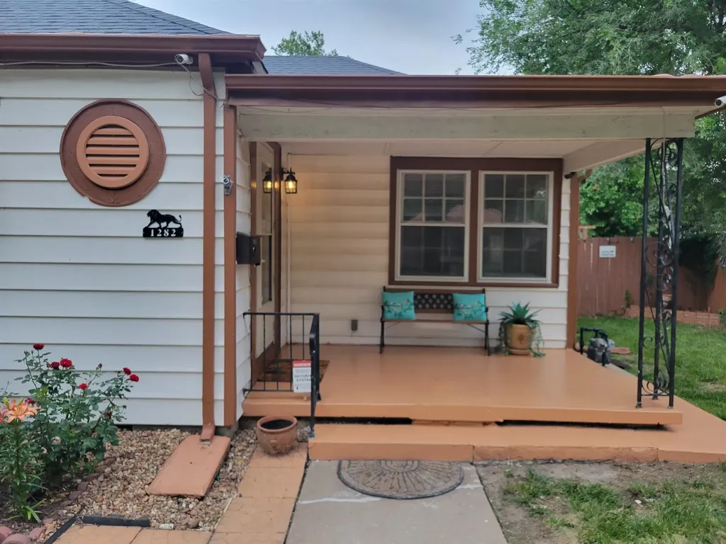 1282 S Minneapolis Wichita KS 67211
