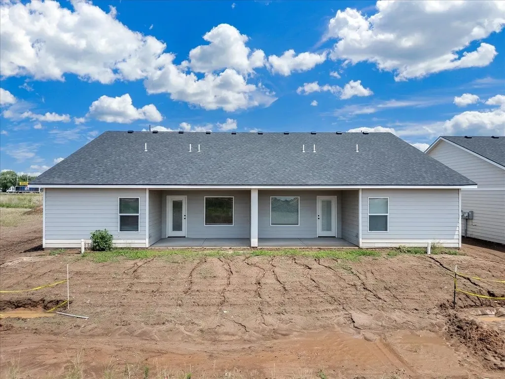 5425 Rolly Street Wichita KS 67215