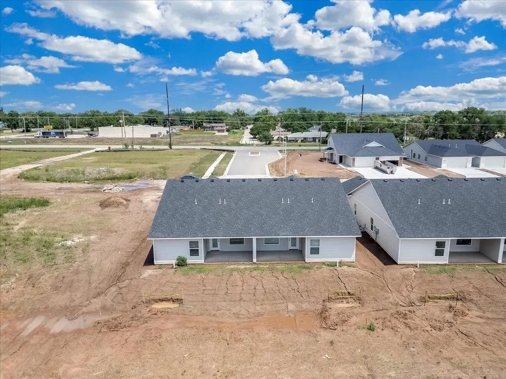 5425 Rolly Street Wichita KS 67215