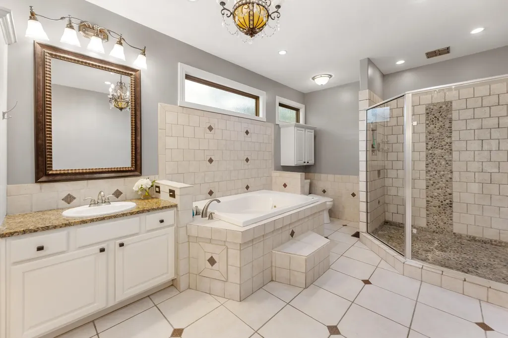 104 N Chelmsford Court Wichita KS 67230