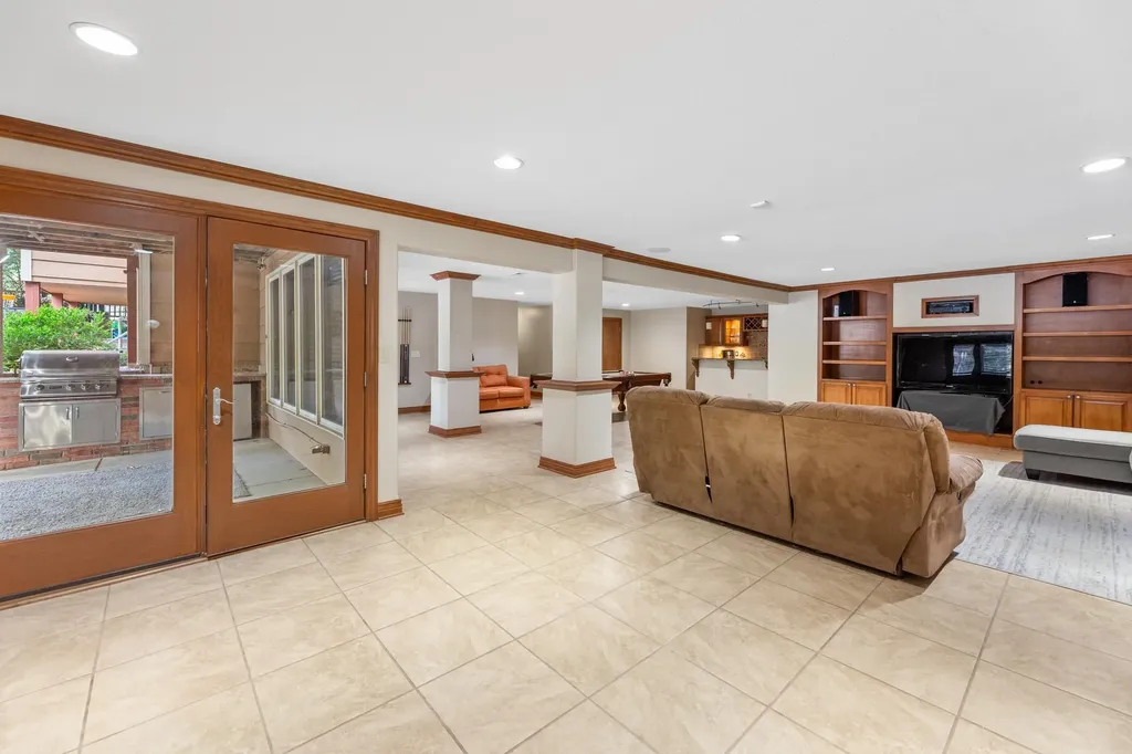 104 N Chelmsford Court Wichita KS 67230
