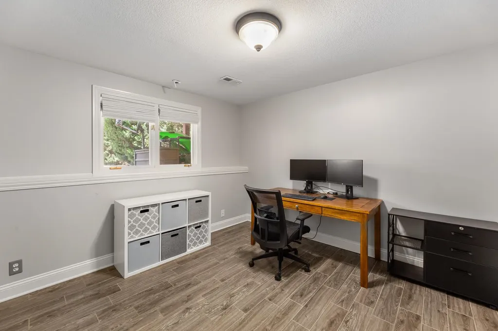104 N Chelmsford Court Wichita KS 67230