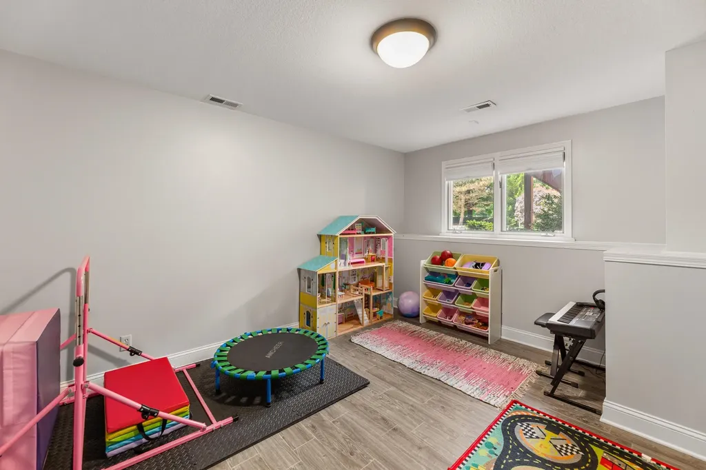 104 N Chelmsford Court Wichita KS 67230