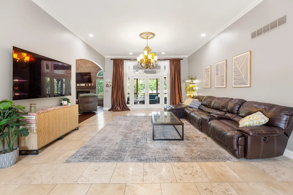 104 N Chelmsford Court Wichita KS 67230