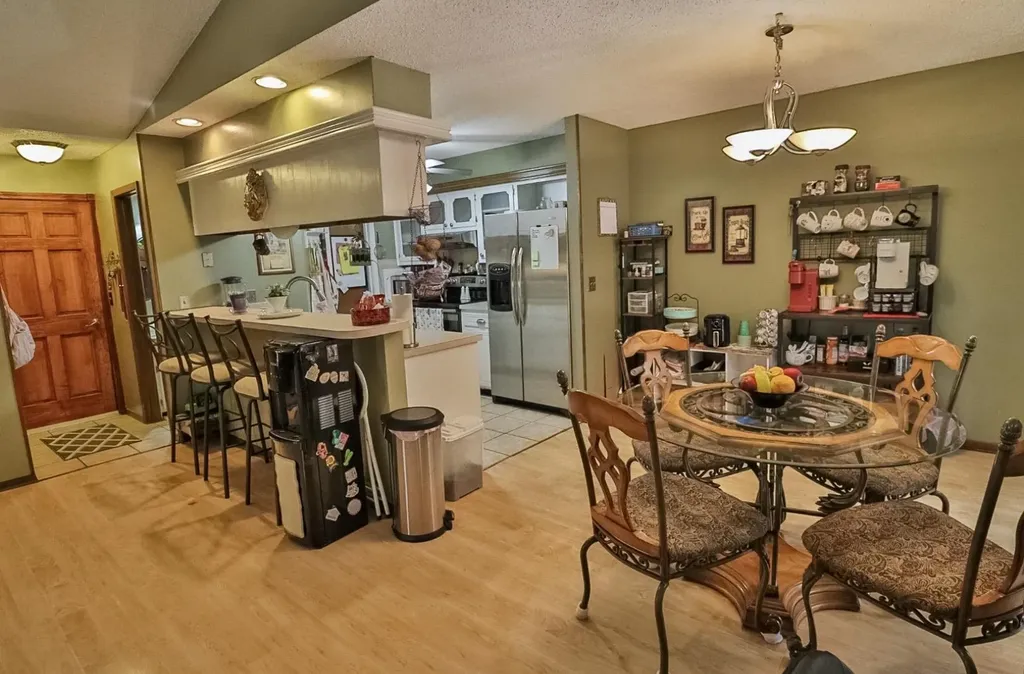 1738 S Beech Court Wichita KS 67207