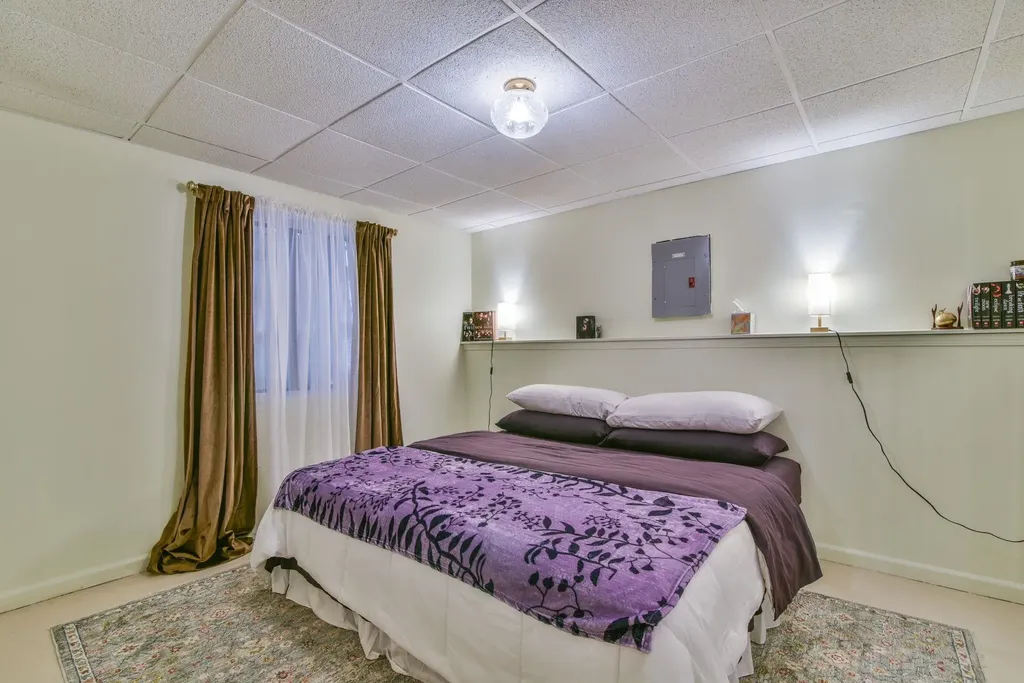 919 E Karla Haysville KS 67060