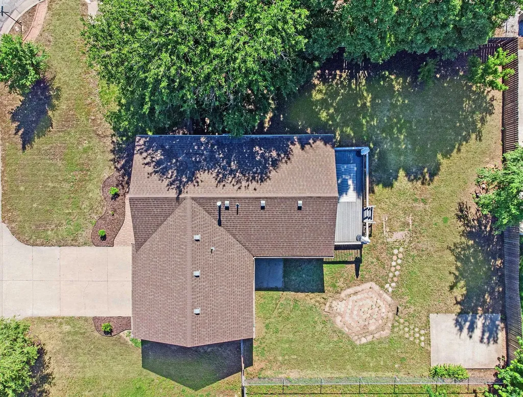 919 E Karla Haysville KS 67060