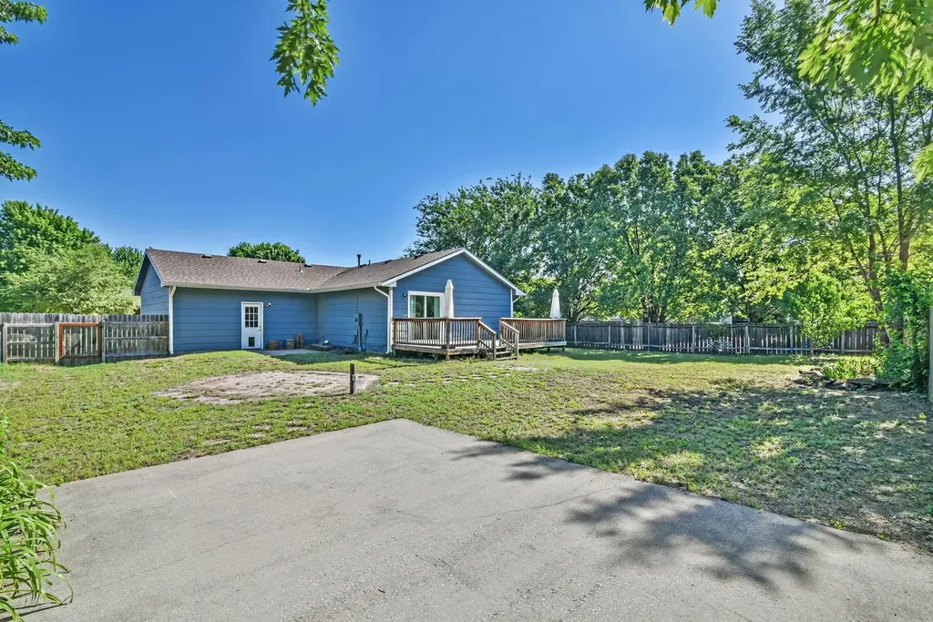 919 E Karla Haysville KS 67060
