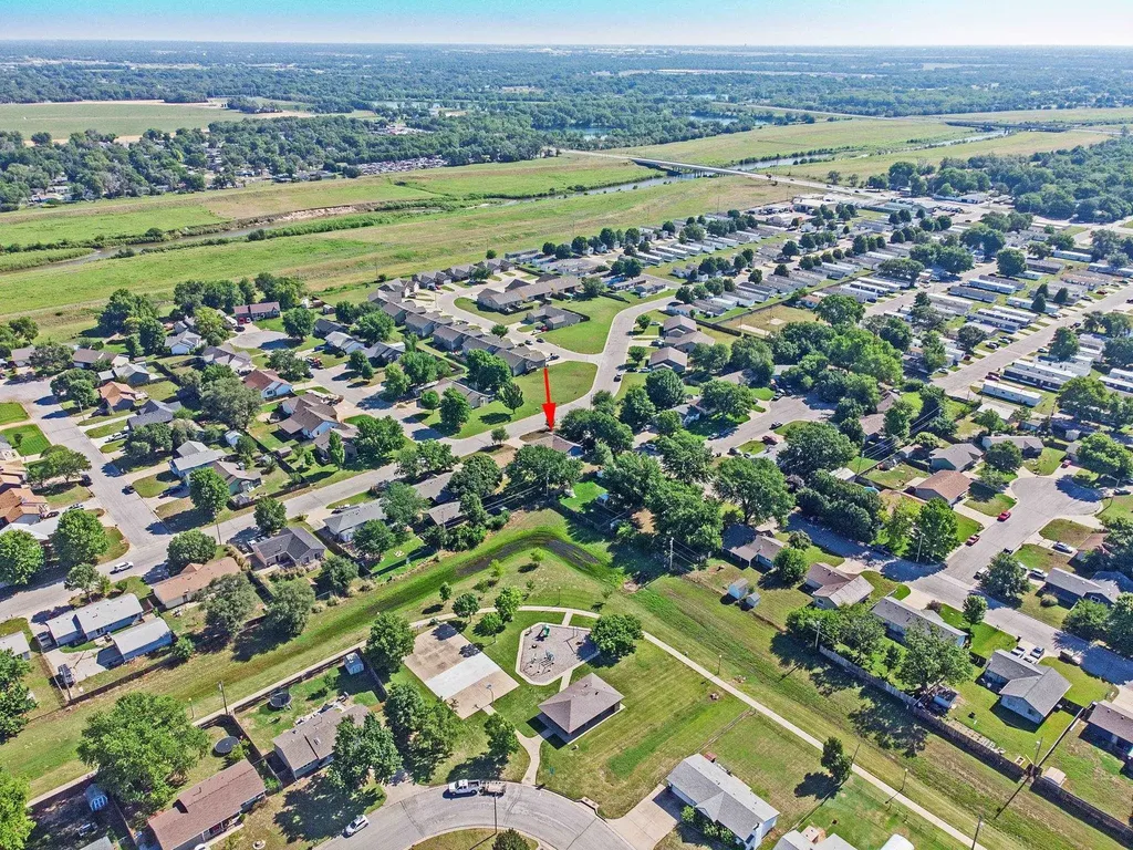919 E Karla Haysville KS 67060