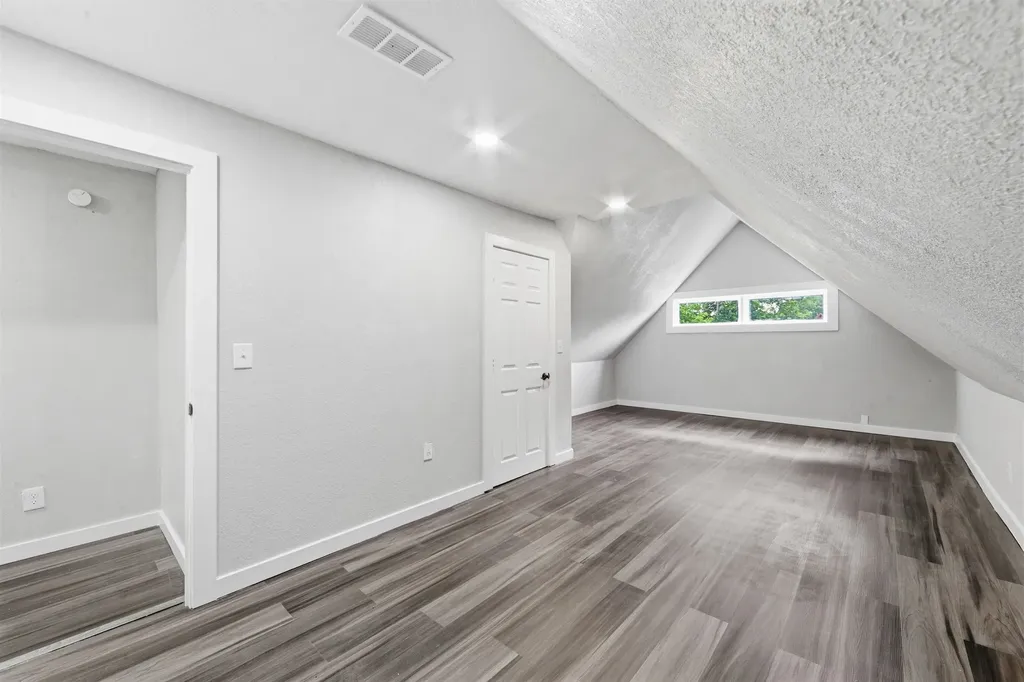 1124 S Market Wichita KS 67211