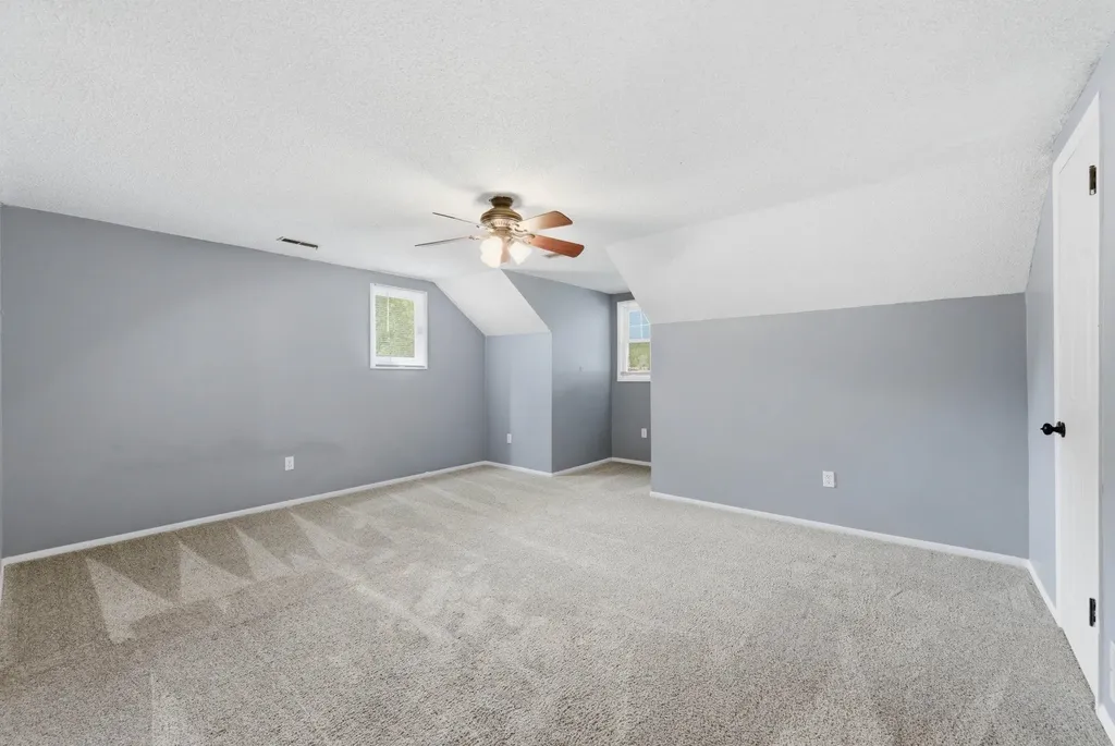 1243 N Dry Creek Derby KS 67037