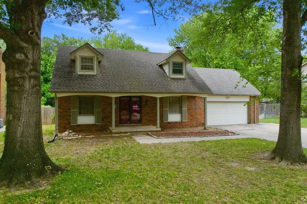 1243 N Dry Creek Derby KS 67037