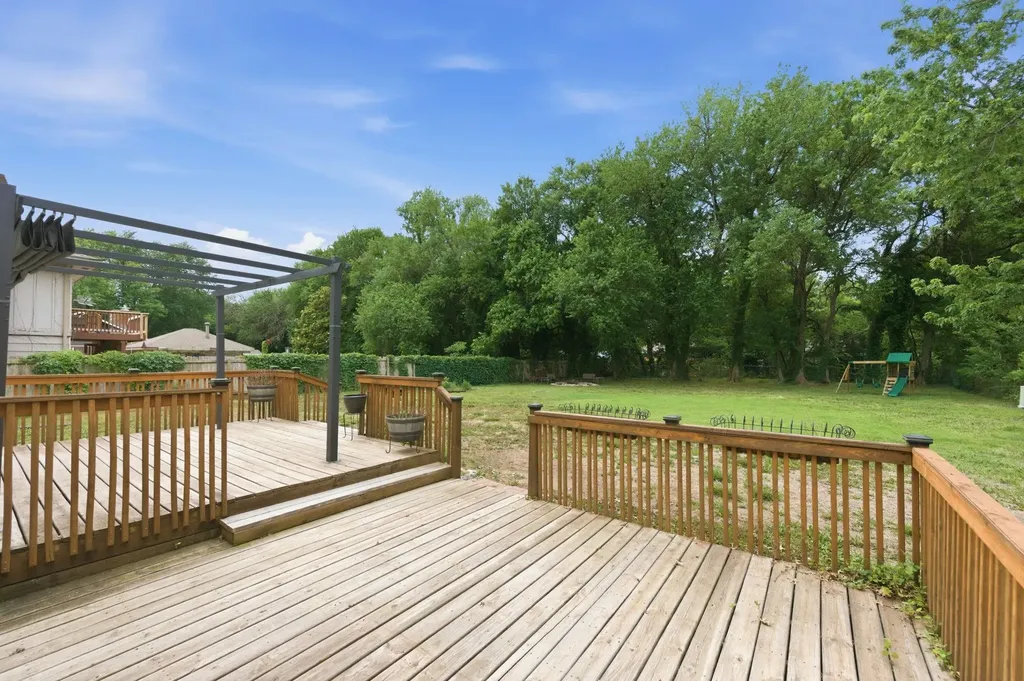 1243 N Dry Creek Derby KS 67037