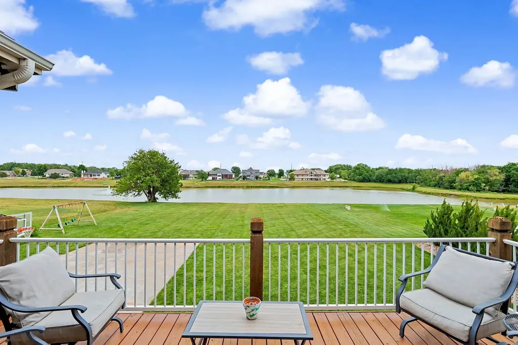 150 S Blue Bells Court Garden Plain KS 67050
