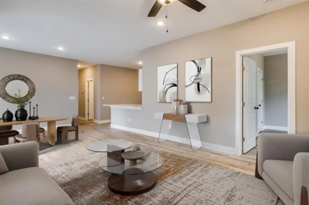 1607 S Limuel Street Wichita KS 67235