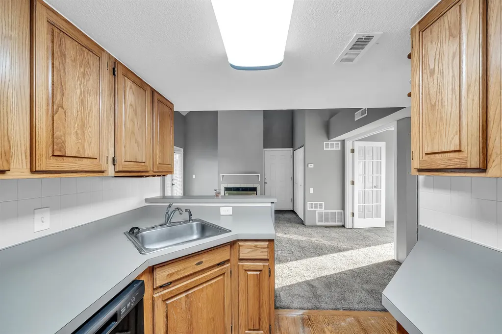 10011 E Boston Wichita KS 67207