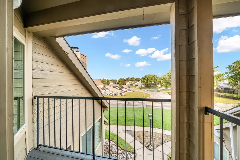 10011 E Boston Wichita KS 67207