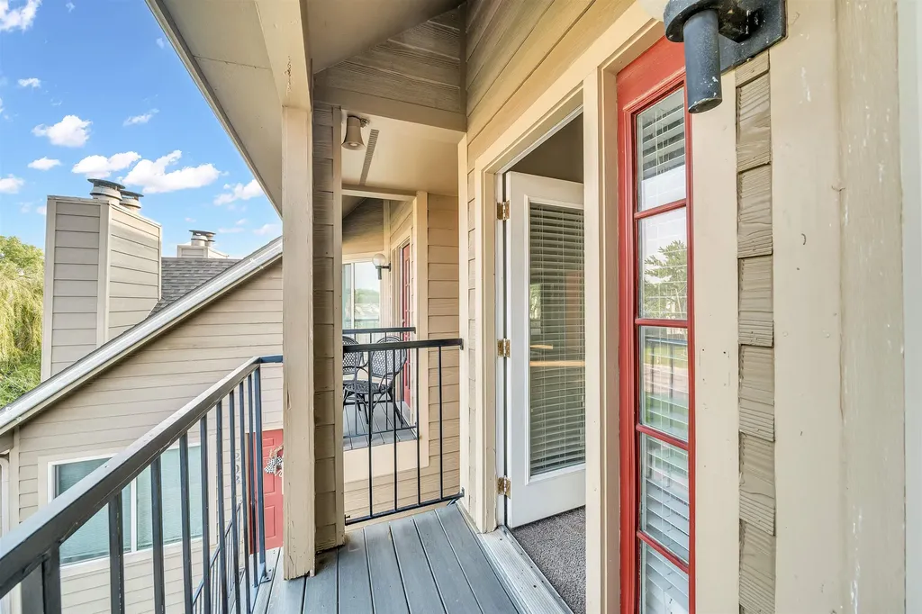 10011 E Boston Wichita KS 67207