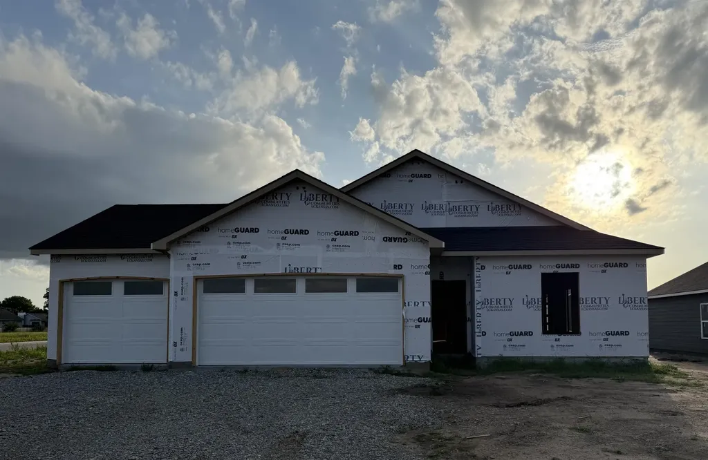 2120 S Colt Place Haysville KS 67060
